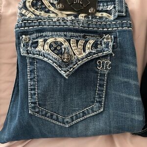 Stylish Blue Miss Me
Easy Boot Embellished Women's Jeans